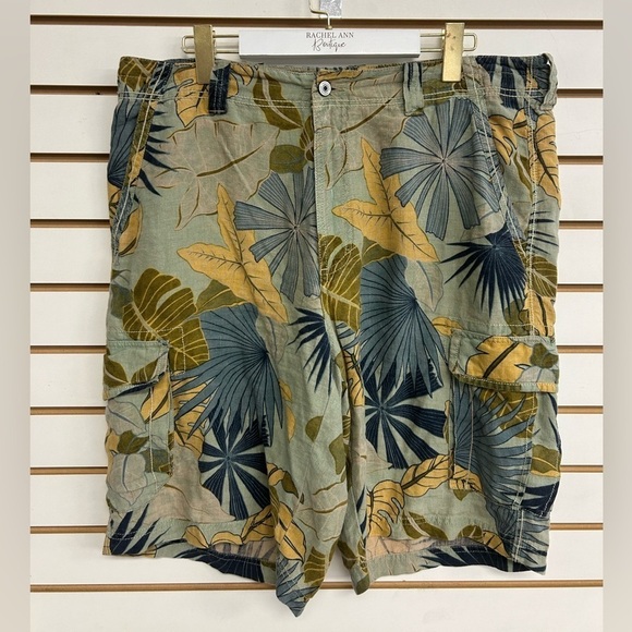 Tommy Bahama Relax Linen Cargo Shorts Men's 36 Palm Leaves Tropical Print Beach - Picture 1 of 12